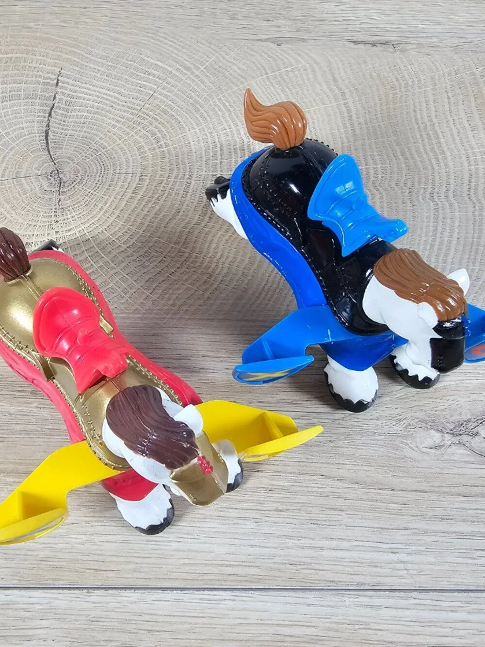 Fisher Price Great Adventures Jousting Horse Lot of 2 Red Blue Vintage 90s 4.5